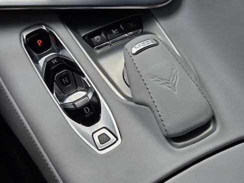 Certified 2022 Chevrolet Corvette Stingray Premium Cpe w/ Z51 Performance Package RWD image 18