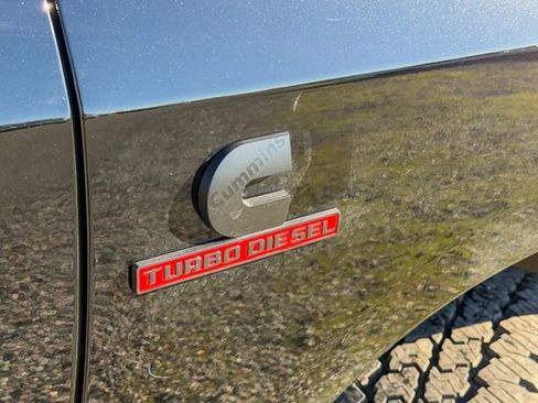 New 2026 RAM 2500 Laramie w/ Night Edition AWD/4WD image 7