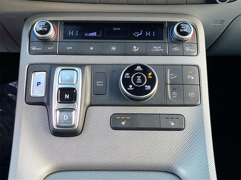 Used 2025 Hyundai Palisade SEL image 15