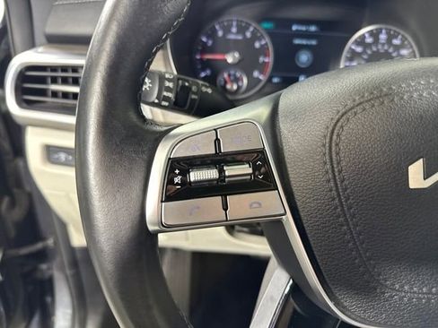 Used 2022 Kia Telluride SX w/ Towing Package image 15