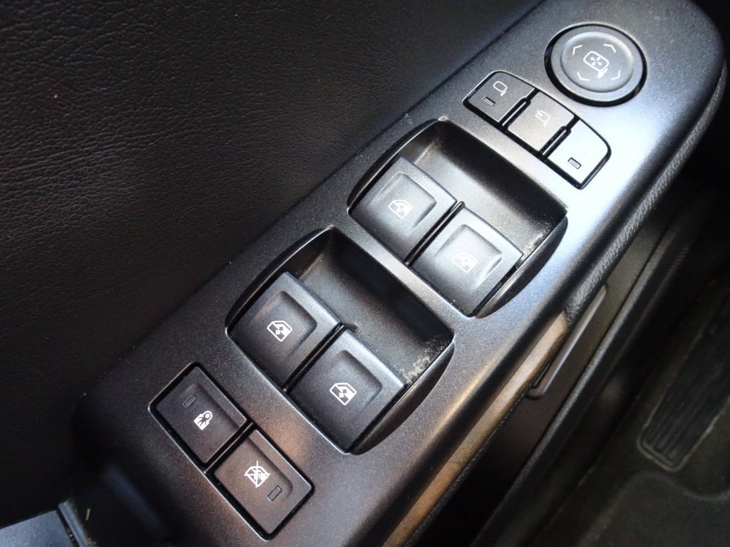 Used 2018 GMC Yukon Denali AWD/4WD image 28