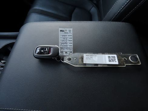 Certified 2024 Honda Pilot EX-L image 28