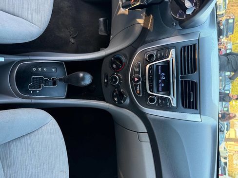 Used 2017 Hyundai Accent SE image 13