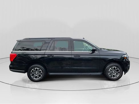 Used 2024 Ford Expedition Max XLT AWD/4WD image 8