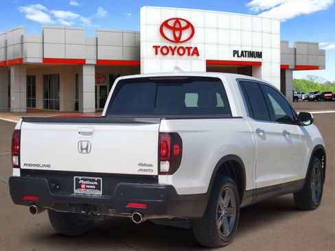 Used 2023 Honda Ridgeline RTL-E image 4