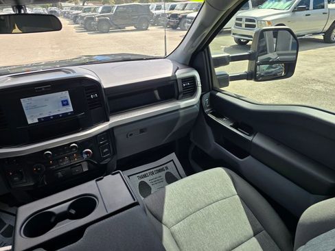 Used 2025 Ford F350 XL w/ XL Driver Assist Package image 40