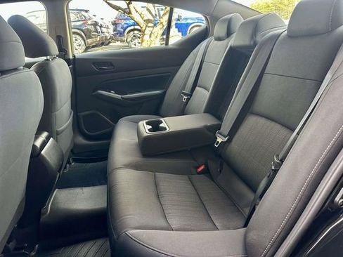 Used 2023 Nissan Altima 2.5 SV w/ SV Premium Package image 16