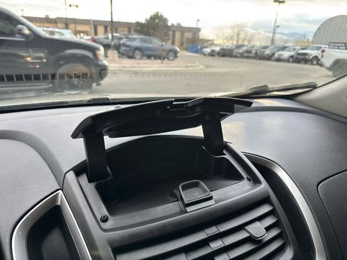 Used 2016 Chevrolet Trax LT w/ LT Convenience Package image 19