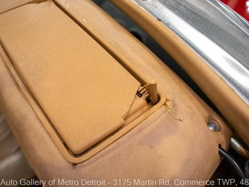 Used 1988 Mercedes-Benz 560 SL image 29