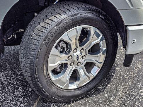 Used 2021 Ford F150 Platinum w/ Equipment Group 701A High AWD/4WD image 11