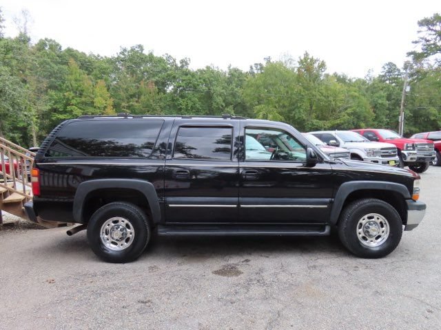 Used 2001 Chevrolet Suburban 2500 LT w/ LT Preferred Equipment Group AWD/4WD image 5
