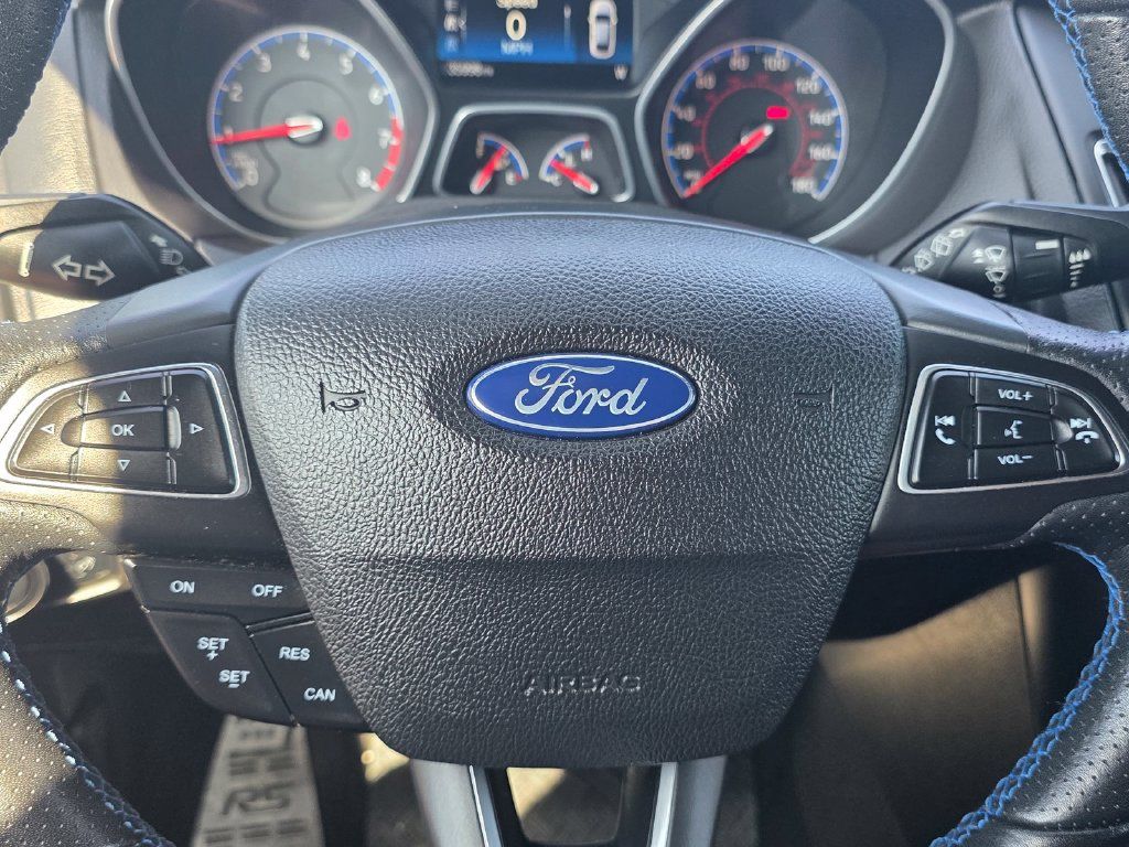 Used 2016 Ford Focus RS AWD/4WD image 32
