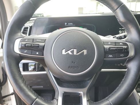 Certified 2023 Kia Sportage EX AWD/4WD image 22