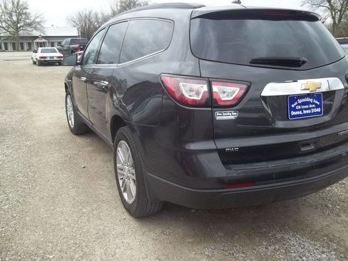 Used 2015 Chevrolet Traverse LT w/ Style and Technology Package image 4