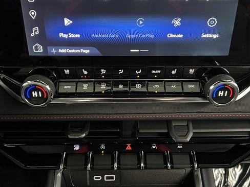 Used 2023 Chevrolet Colorado Z71 w/ Z71 Convenience Package 2 image 27