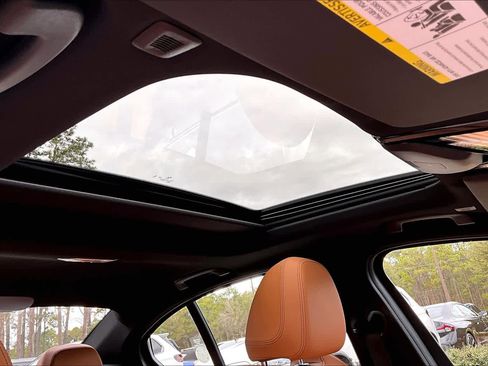 Used 2025 BMW M340i image 13