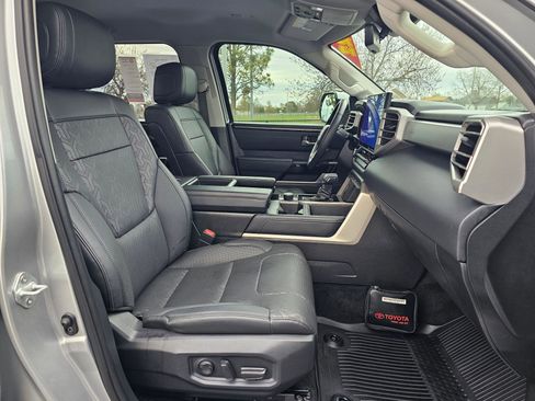 Used 2022 Toyota Tundra Limited w/ TRD Off-Road Package image 10