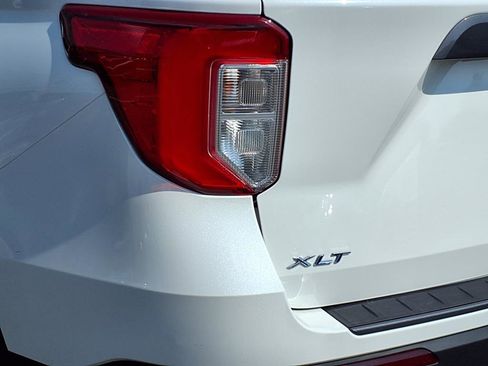 Certified 2023 Ford Explorer XLT w/ Equipment Group 202A image 25