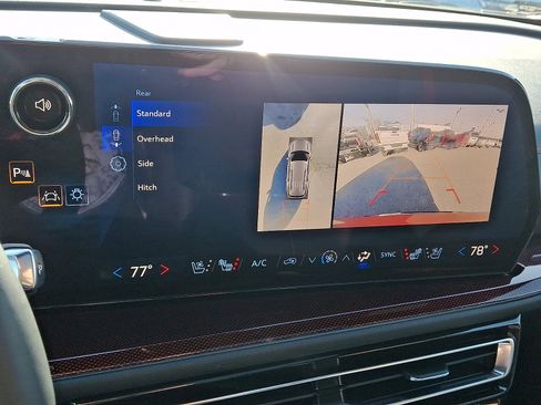 Certified 2024 Chevrolet Traverse RS image 19