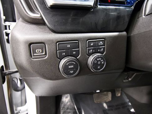 Used 2024 Chevrolet Silverado 3500 LT w/ Convenience Package AWD/4WD image 19