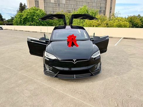 Used 2018 Tesla Model X 75D AWD/4WD image 47
