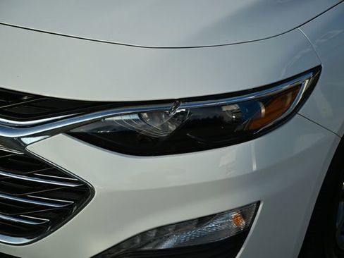 Used 2024 Chevrolet Malibu LT image 15