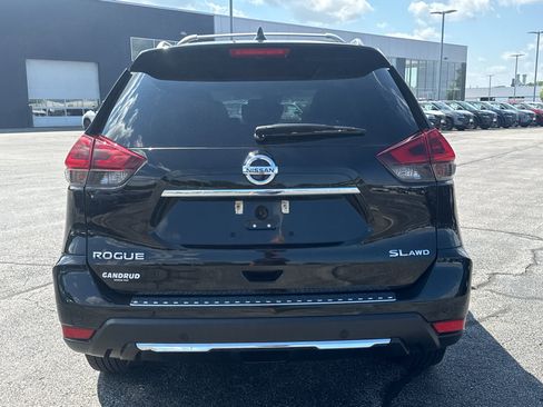 Used 2020 Nissan Rogue SL w/ Premium Package AWD/4WD image 7