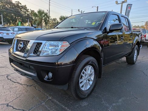 Used 2021 Nissan Frontier SV image 8