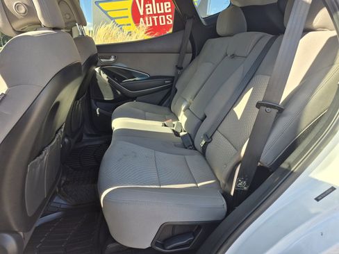 Used 2018 Hyundai Santa Fe Sport image 16