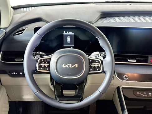 New 2026 Kia Carnival EX image 13