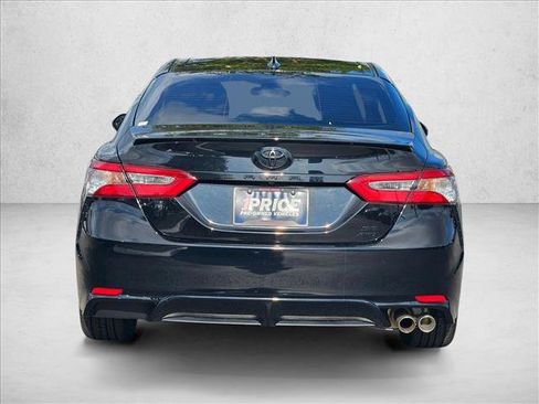 Used 2020 Toyota Camry SE AWD/4WD image 6