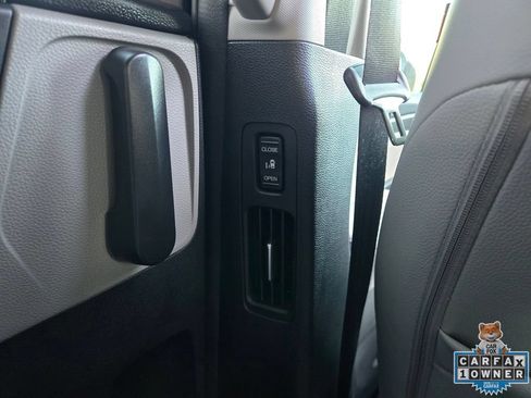 Used 2024 Honda Odyssey EX-L image 46