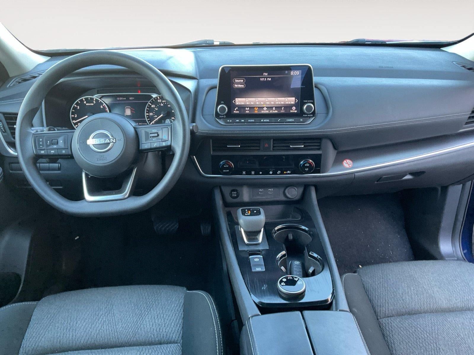 Used 2024 Nissan Rogue SV AWD/4WD image 10