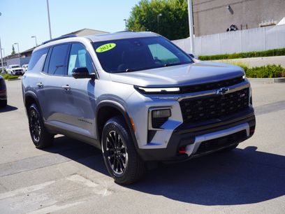 Used 2024 Chevrolet Traverse Z71 w/ Enhanced Driving Package
