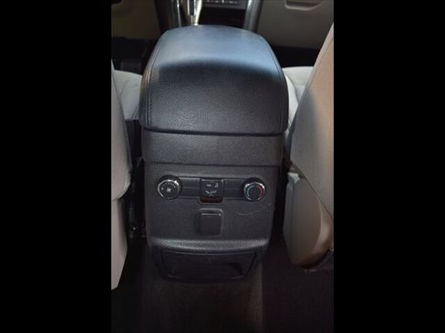 Used 2018 Ford Explorer FWD image 31
