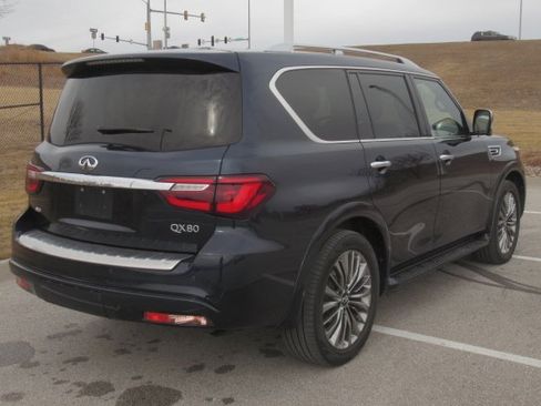 Used 2021 INFINITI QX80 Sensory w/ All-Season Package image 2