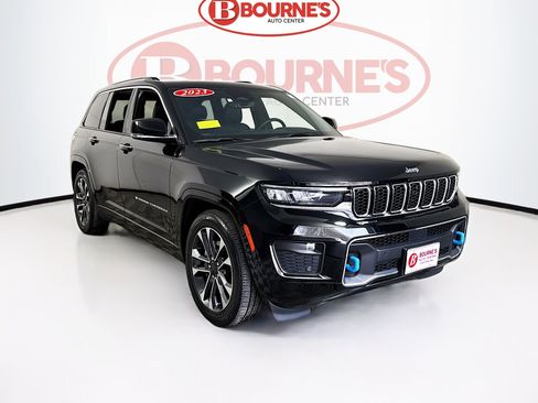 Used 2023 Jeep Grand Cherokee Overland image 1