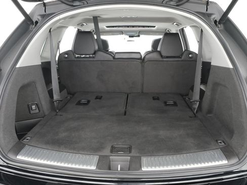 Used 2016 Acura MDX SH-AWD image 41