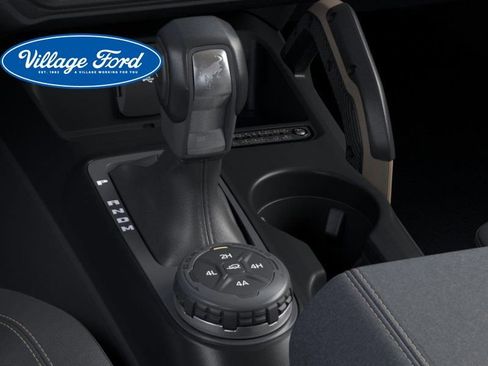 New 2025 Ford Bronco Badlands w/ Sasquatch Package AWD/4WD image 18