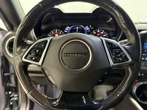 Used 2019 Chevrolet Camaro LT image 14