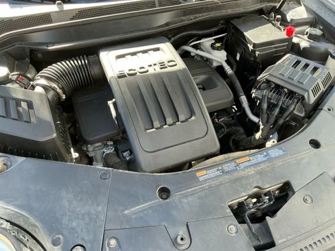 Used 2017 GMC Terrain SLE image 23