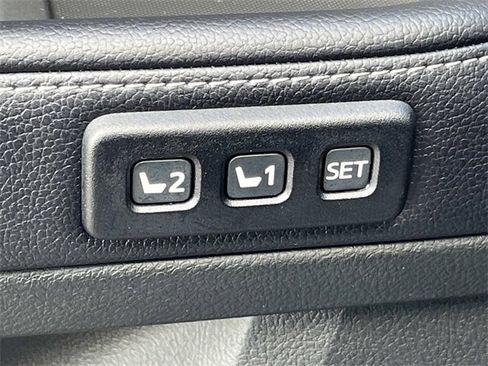 Used 2018 Toyota 4Runner Limited image 25