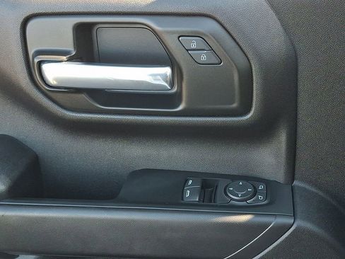 Used 2024 GMC Sierra 1500 Pro w/ Convenience Package image 23