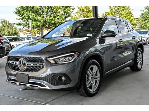 Certified 2021 Mercedes-Benz GLA 250 4MATIC image 5