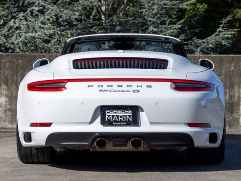 Used 2017 Porsche 911 Carrera 4S AWD/4WD image 10