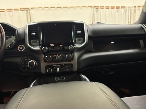 Used 2021 RAM 1500 Big Horn AWD/4WD image 18
