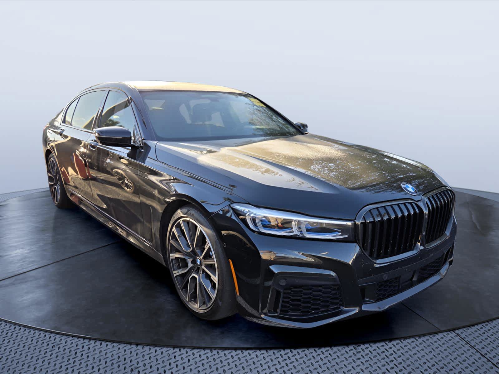 Used 2020 BMW 740i w/ M Sport Package RWD image 1