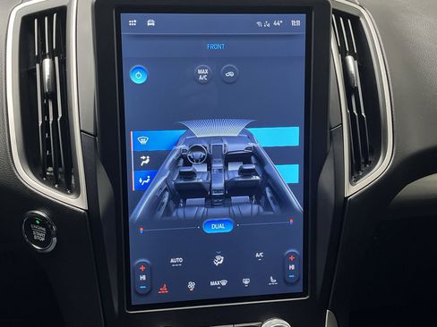 Used 2023 Ford Edge SEL w/ Convenience Package image 19