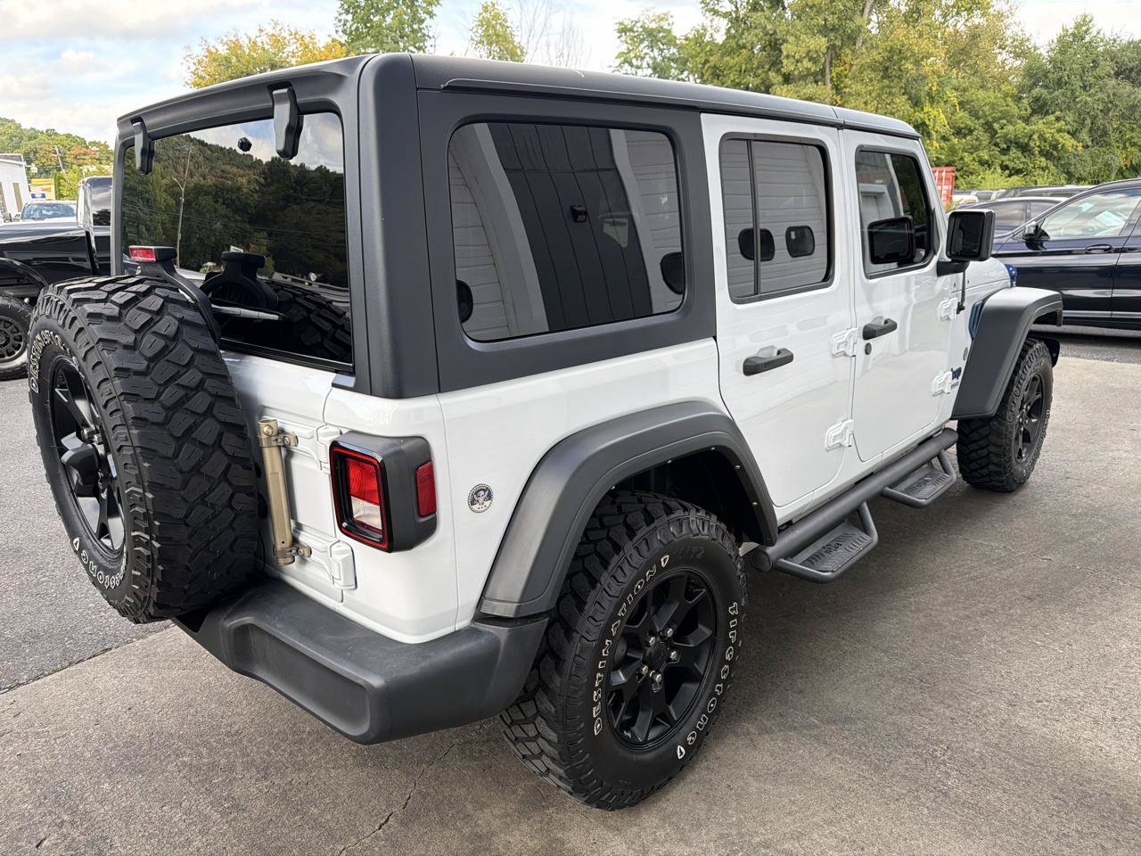 Used 2021 Jeep Wrangler Unlimited Sport AWD/4WD image 4