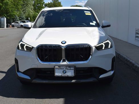Certified 2023 BMW X1 xDrive28i w/ Premium Package AWD/4WD image 2